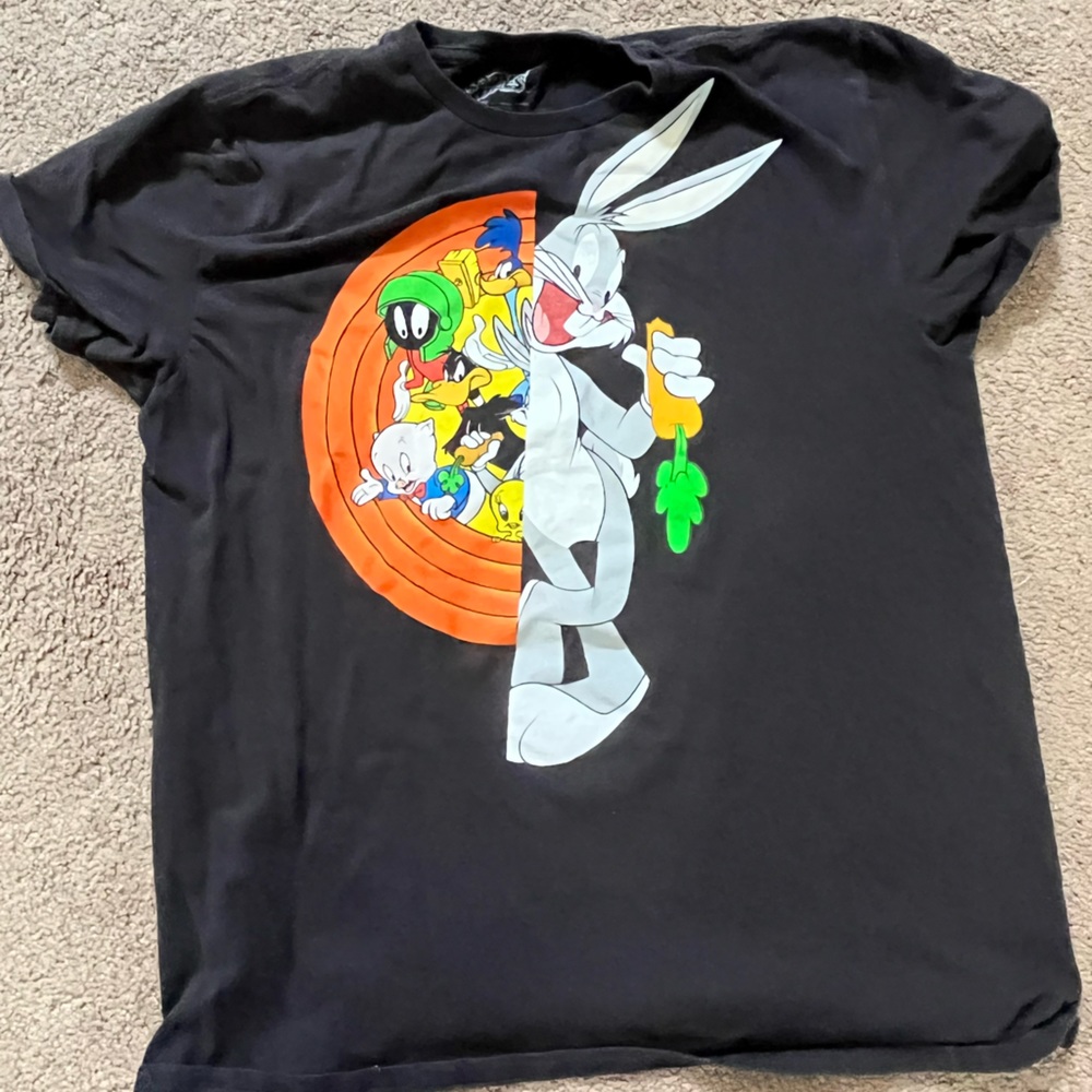 Looney Tunes Shirt